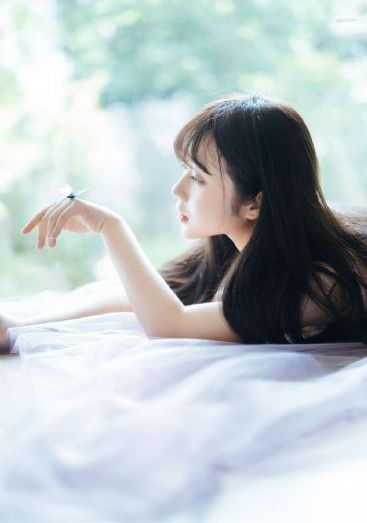 欧美打底衫穿搭_高清手机免费观看完整