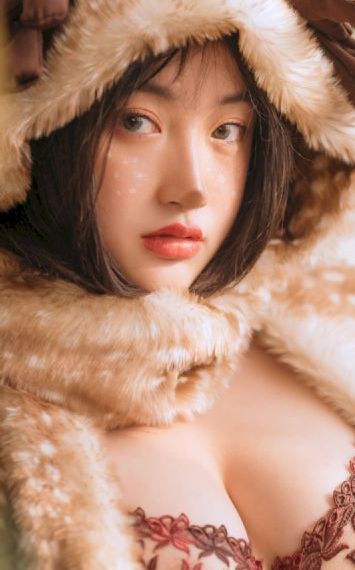 三级免费视频_十万网红美女美酱