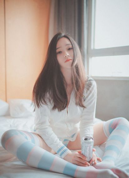 精品久久久爽爽久久久av_720迅雷电影在线