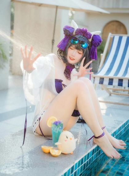 欧美抽烟女头性感_1080全集在线观看