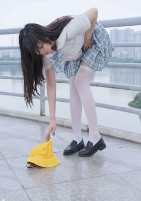 清纯可爱的欧美女人_蓝光HD在线观看