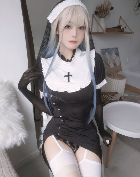 欧美色在线视频播放_不卡在线观看