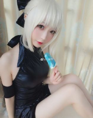 日韩剧公公和儿媳妇的激情戏_蓝光BD在线观看
