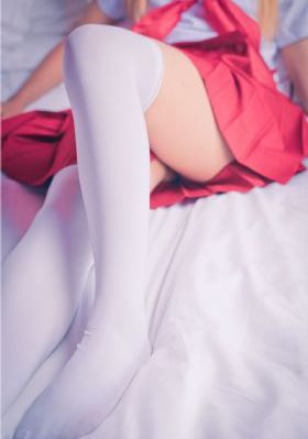 国产老大妈洗澡_BD英语完整在线观看