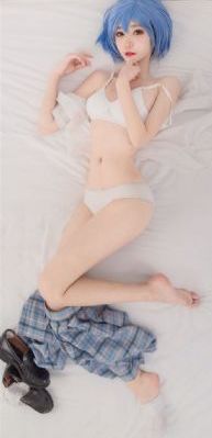 欧美裸色唇妆教程_DVD国语在线观看